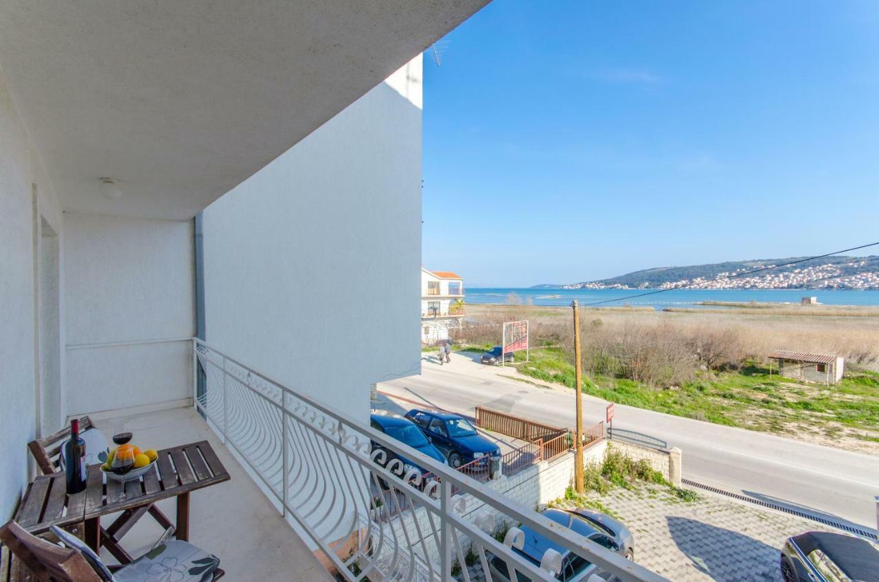 Bridge And Beach Apartments Трогир Екстериор снимка