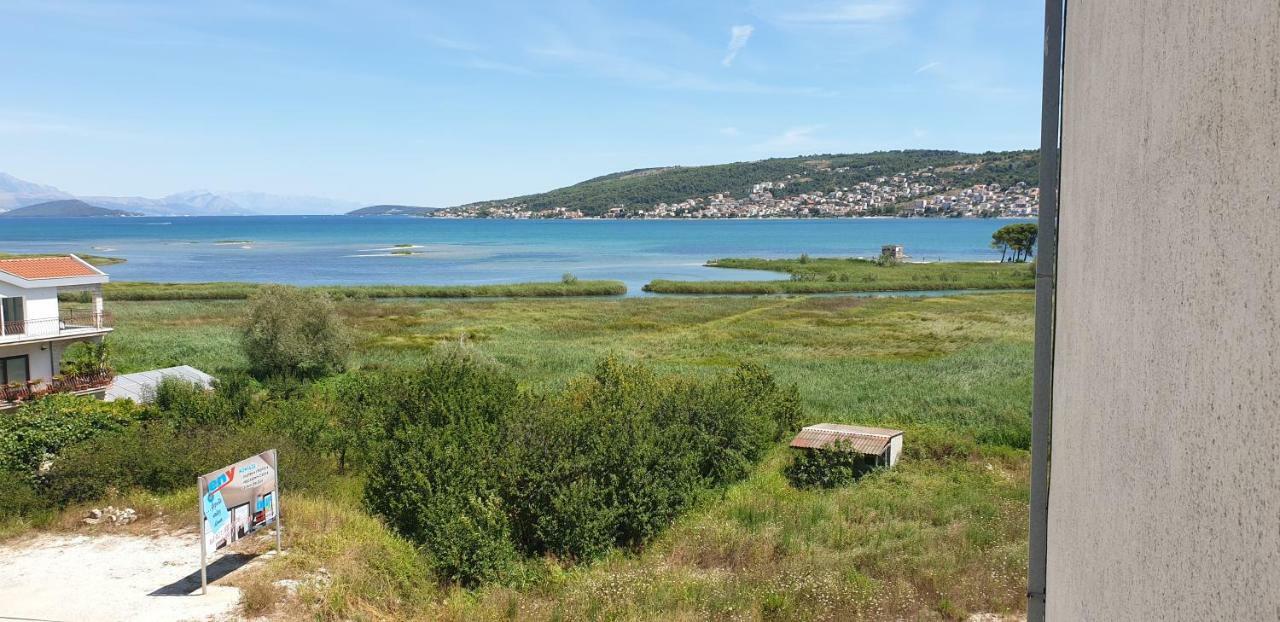 Bridge And Beach Apartments Трогир Екстериор снимка